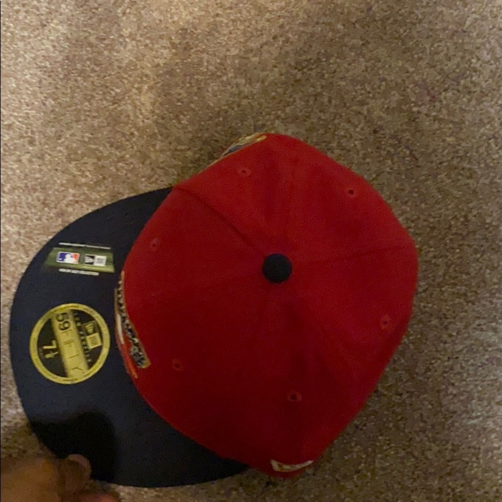 MLB hat - Picture 5 of 9